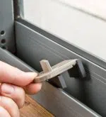 Locksmith Key Store Plant City, FL 813-321-7461 - broken-key-extraction